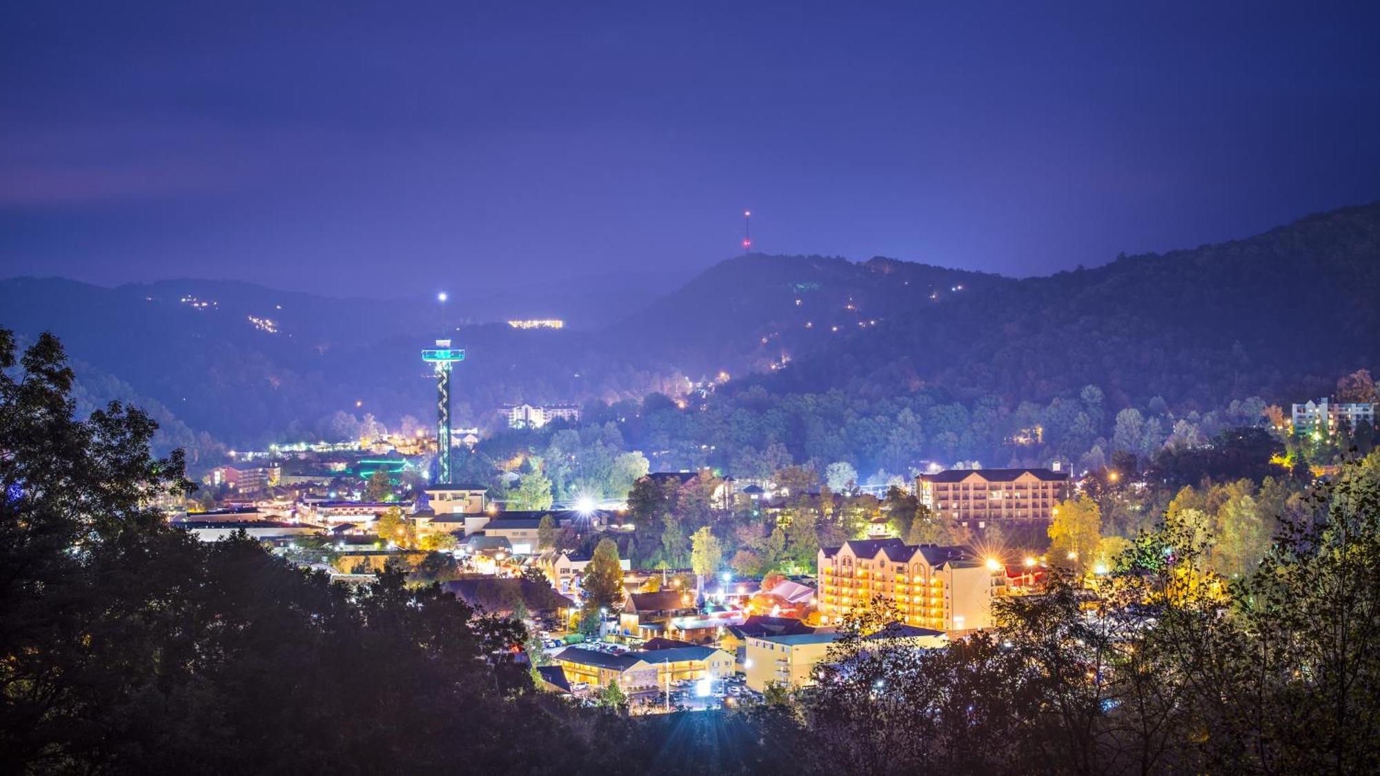 Heavenly Bear, Hot Tub, 1089 Of Free Attraction Tickets For Each Paid Day, Dollywood And More Sevierville Eksteriør billede