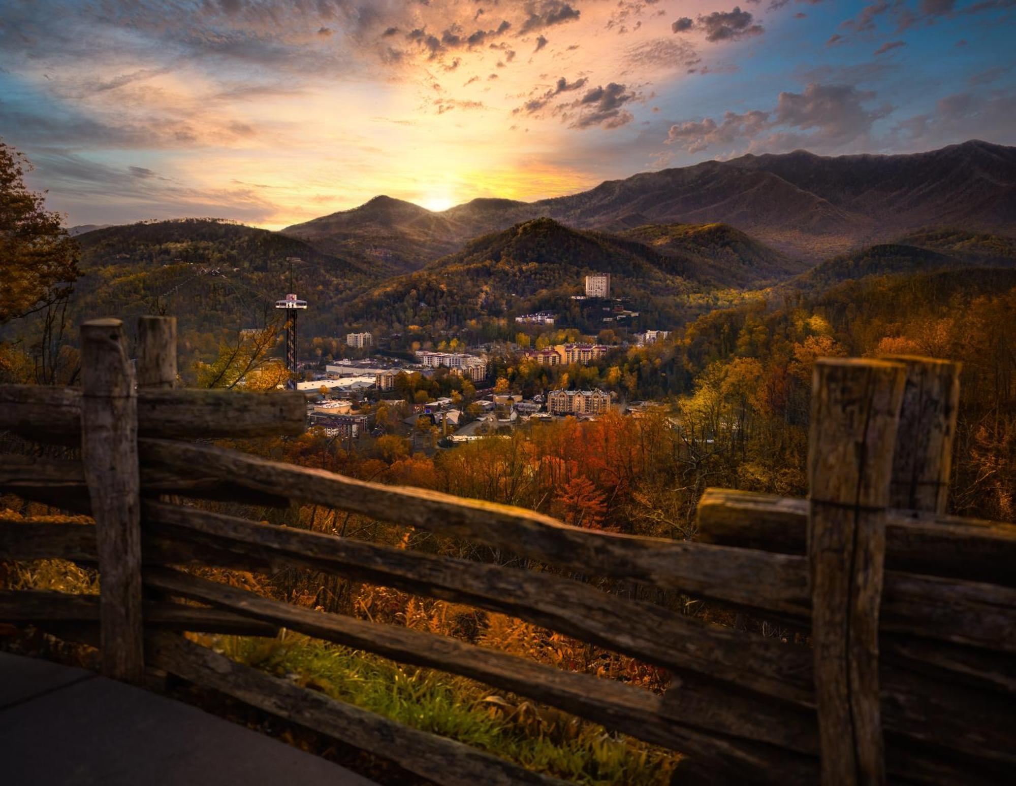 Heavenly Bear, Hot Tub, 1089 Of Free Attraction Tickets For Each Paid Day, Dollywood And More Sevierville Eksteriør billede