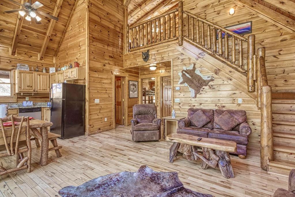 Heavenly Bear, Hot Tub, 1089 Of Free Attraction Tickets For Each Paid Day, Dollywood And More Sevierville Eksteriør billede