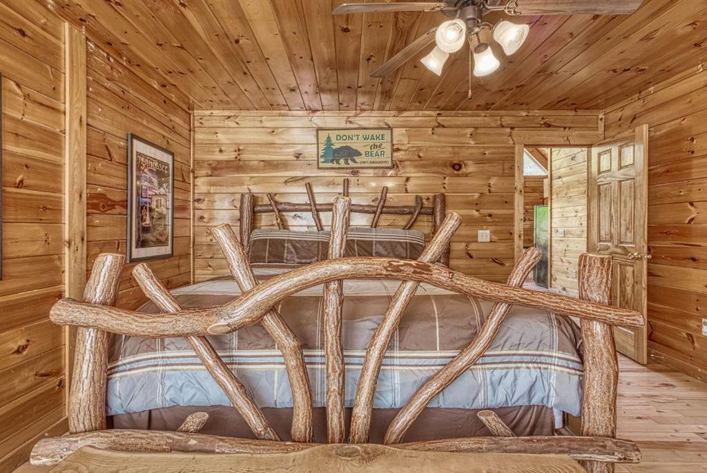 Heavenly Bear, Hot Tub, 1089 Of Free Attraction Tickets For Each Paid Day, Dollywood And More Sevierville Eksteriør billede
