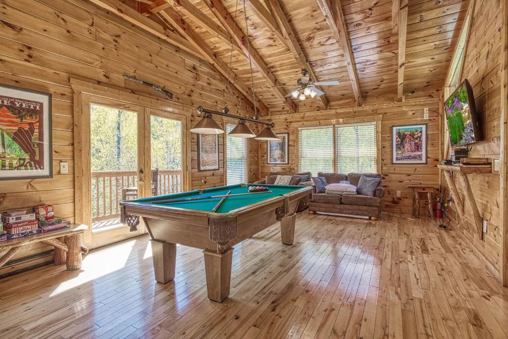Heavenly Bear, Hot Tub, 1089 Of Free Attraction Tickets For Each Paid Day, Dollywood And More Sevierville Eksteriør billede