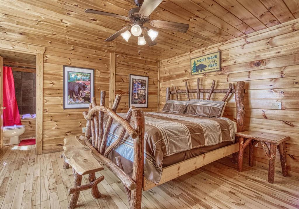 Heavenly Bear, Hot Tub, 1089 Of Free Attraction Tickets For Each Paid Day, Dollywood And More Sevierville Eksteriør billede